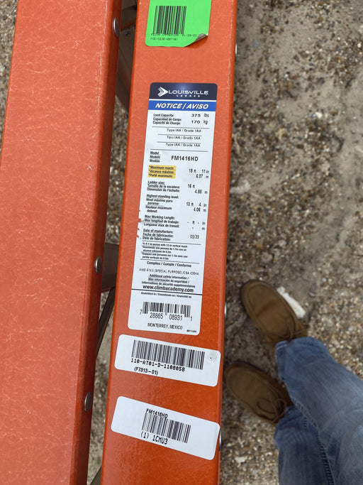 2023 LOUISVILLE LADDER FM1400HD