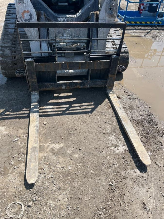 2024 ARROW MATERIAL HANDLING F5100CB