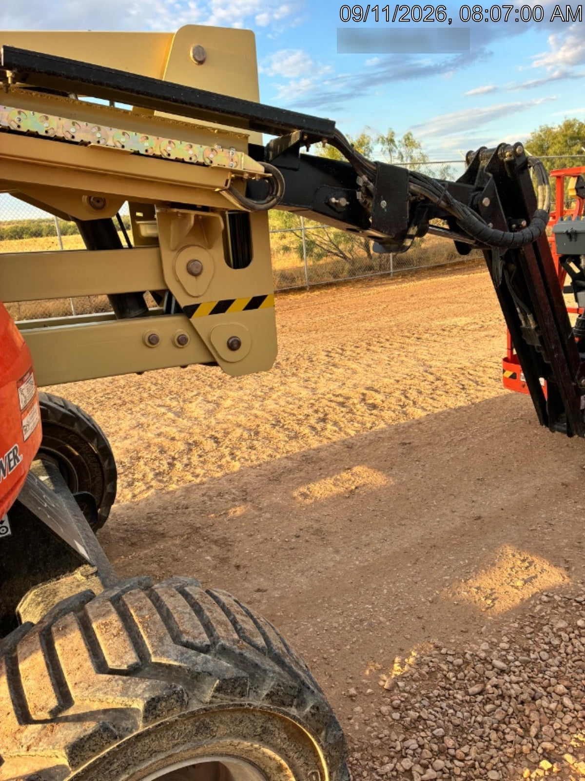 2025 JLG 450AJ