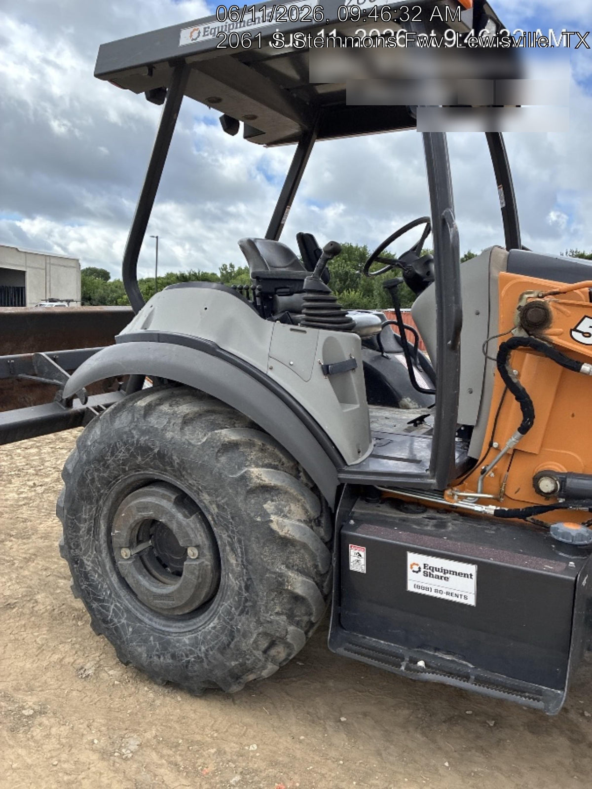 2023 CASE 570N EP