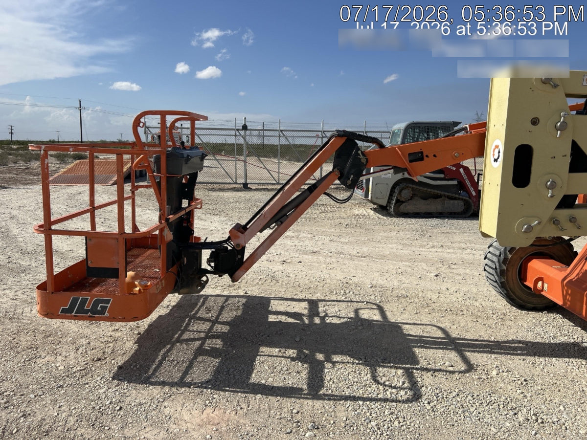 2019 JLG 450AJ