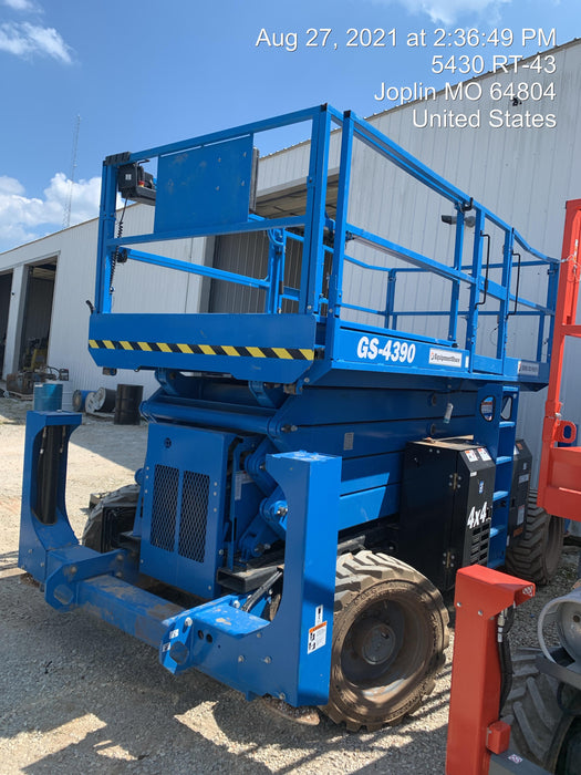 2020 GENIE GS-4390 RT