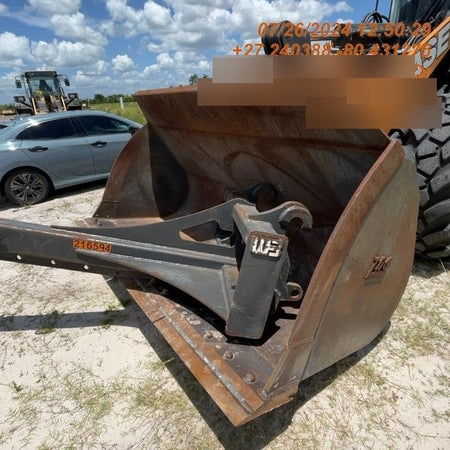 2015 PEMBERTON 3.5 cu yd Bucket, Wheel Loader - Pemberton