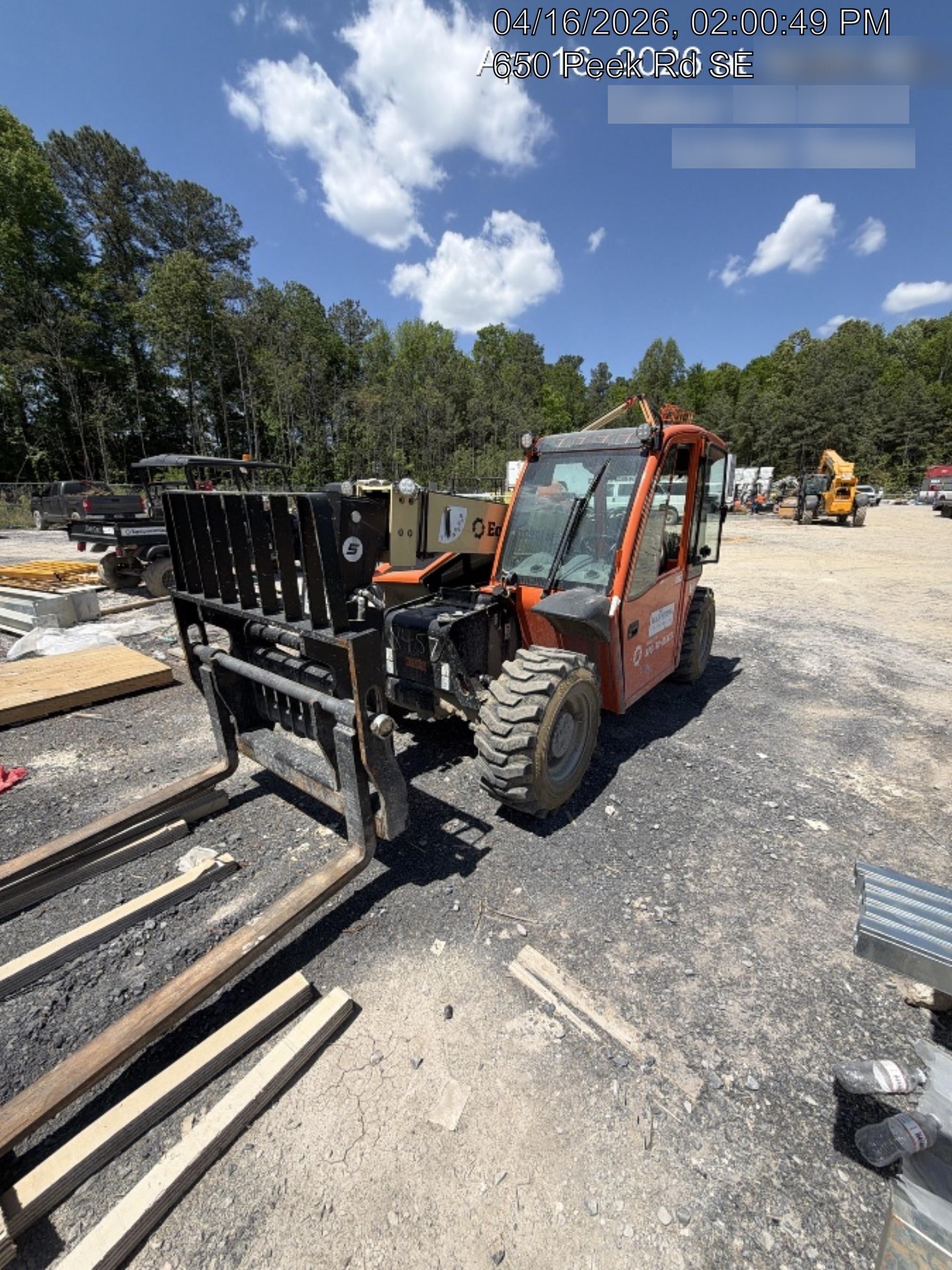 2025 JLG G5-18A