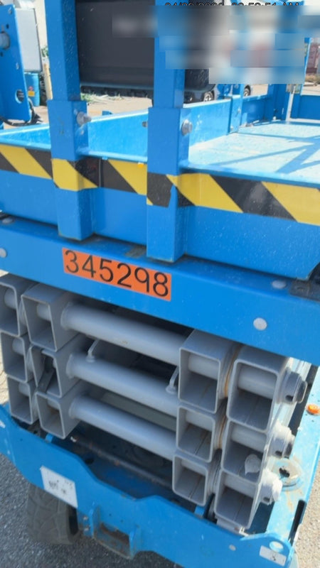 2023 GENIE GS-2632