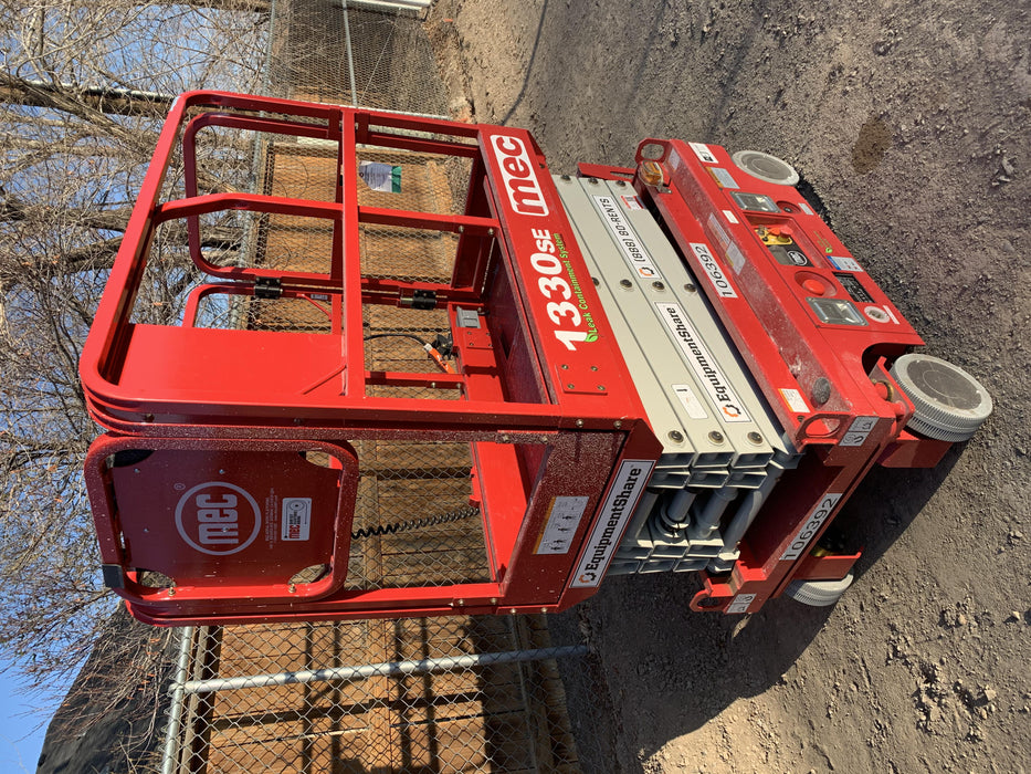 2020 MEC 1330SE Solid NM Tires, Steel Swing out Doors, LCS, Beacon, 900W Inverter