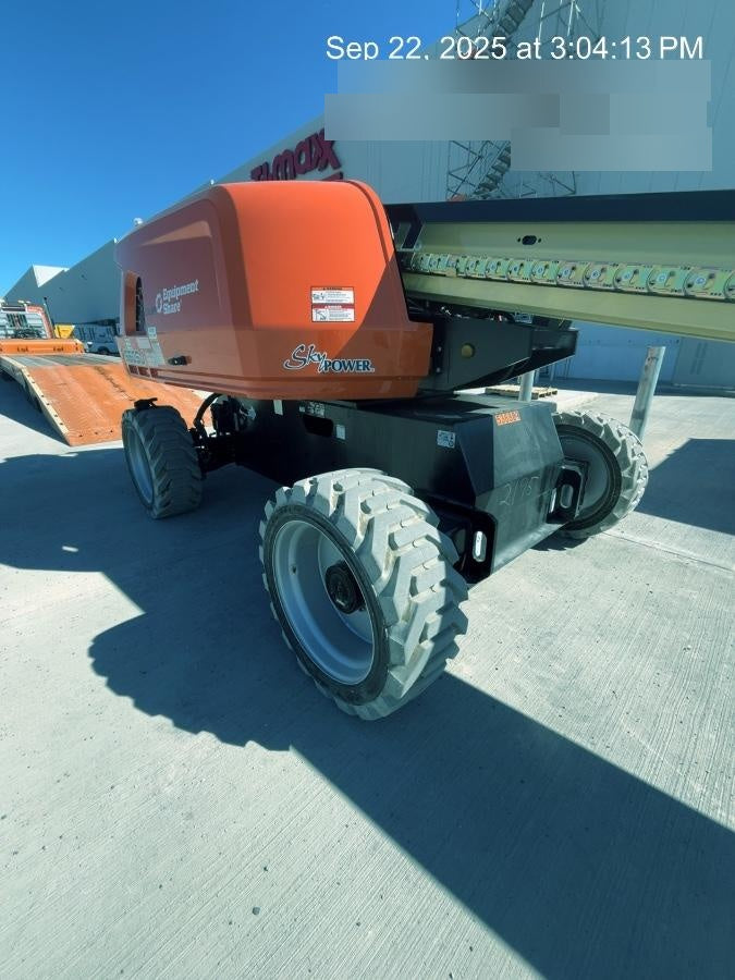2025 JLG 660SJ