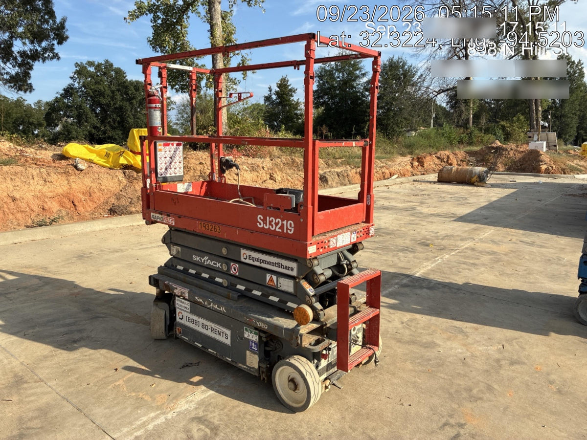 2022 SKYJACK SJ3219