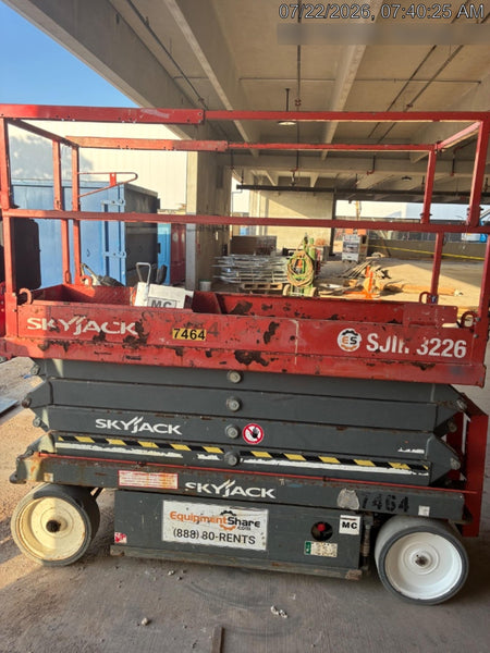 2018 Skyjack SJIII-3226 Skyjack SJIII3226 Scissor Lift w/Trojan Batteries