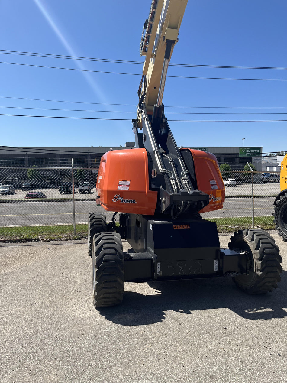 2024 JLG 660SJ