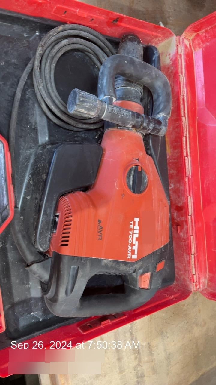 2019 HILTI TE 700-AVR
