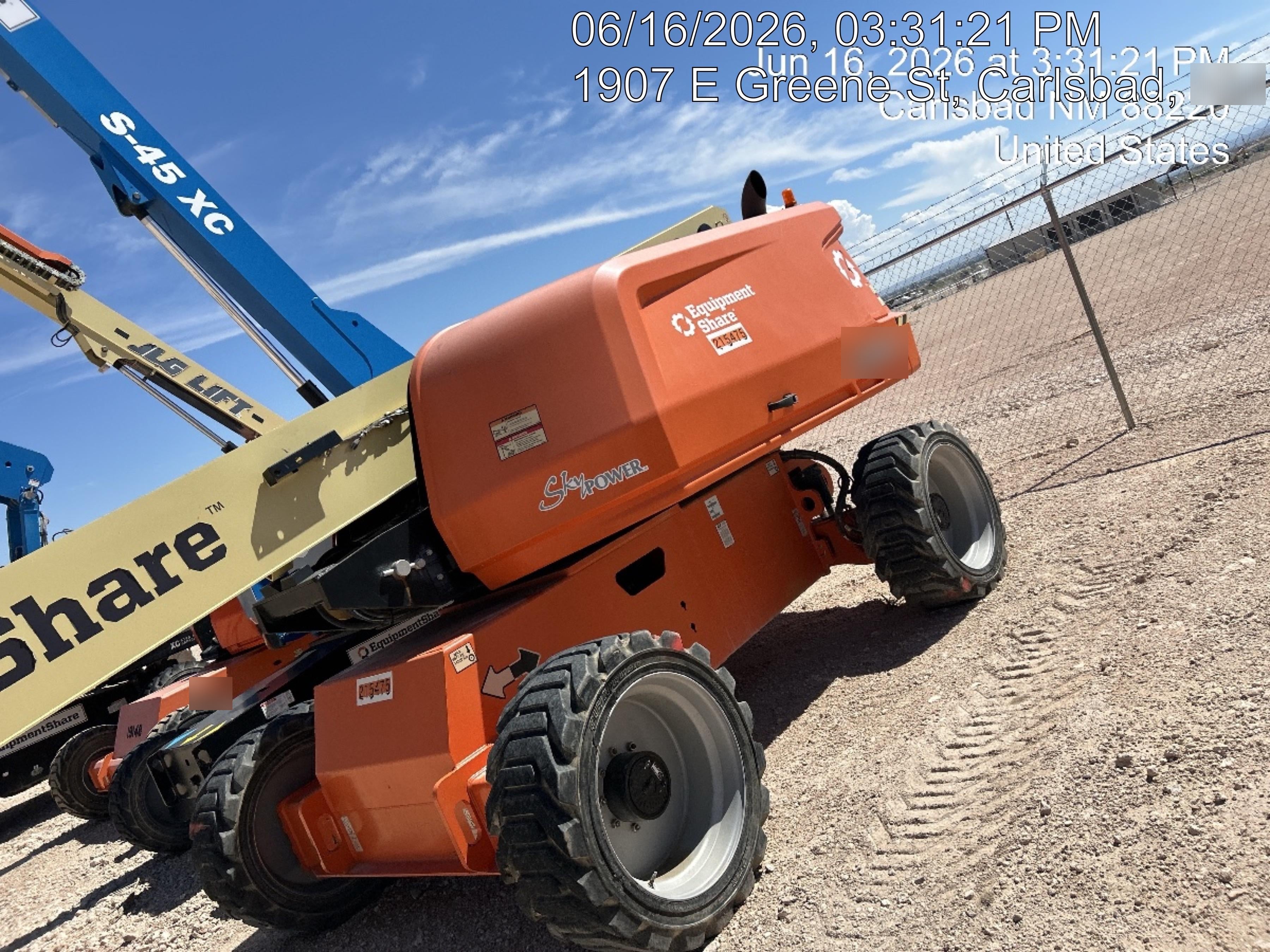 2022 JLG 660SJ