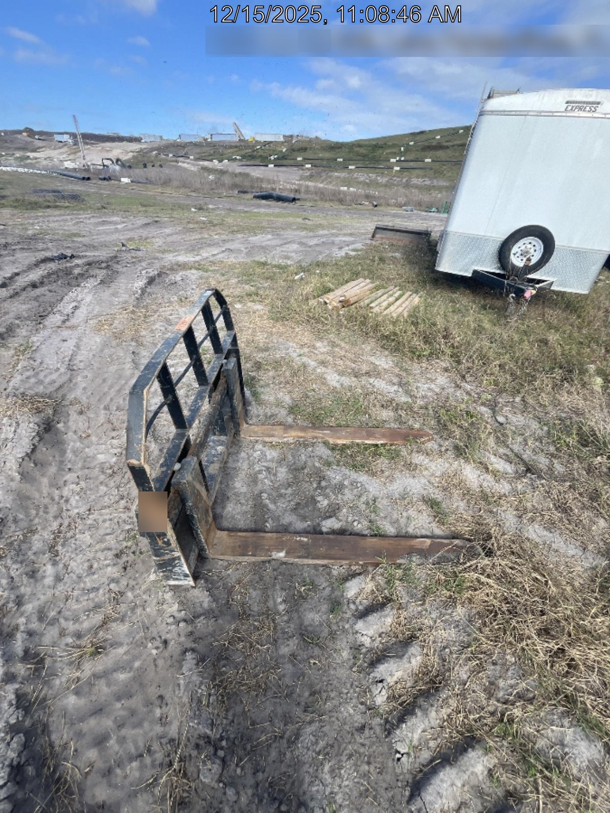2024 ARROW MATERIAL HANDLING 24" Pallet Fork Frame