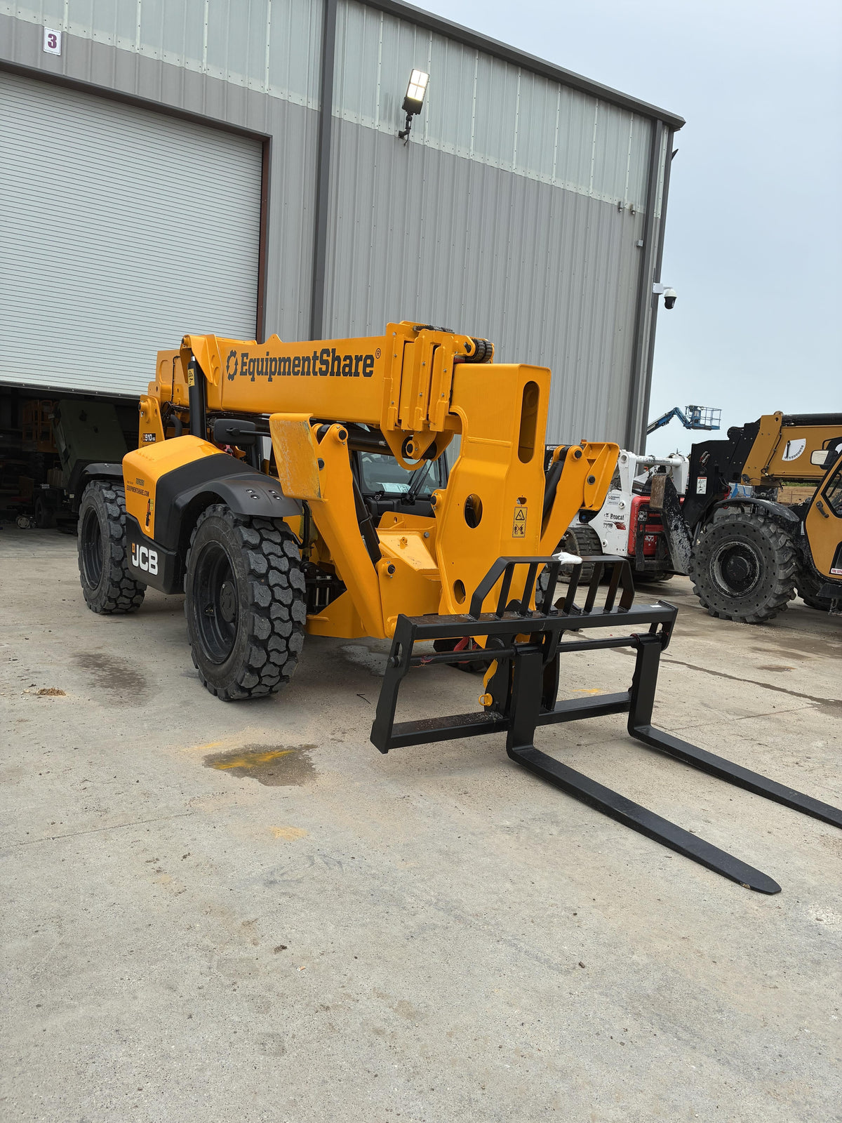2026 JCB 510-56