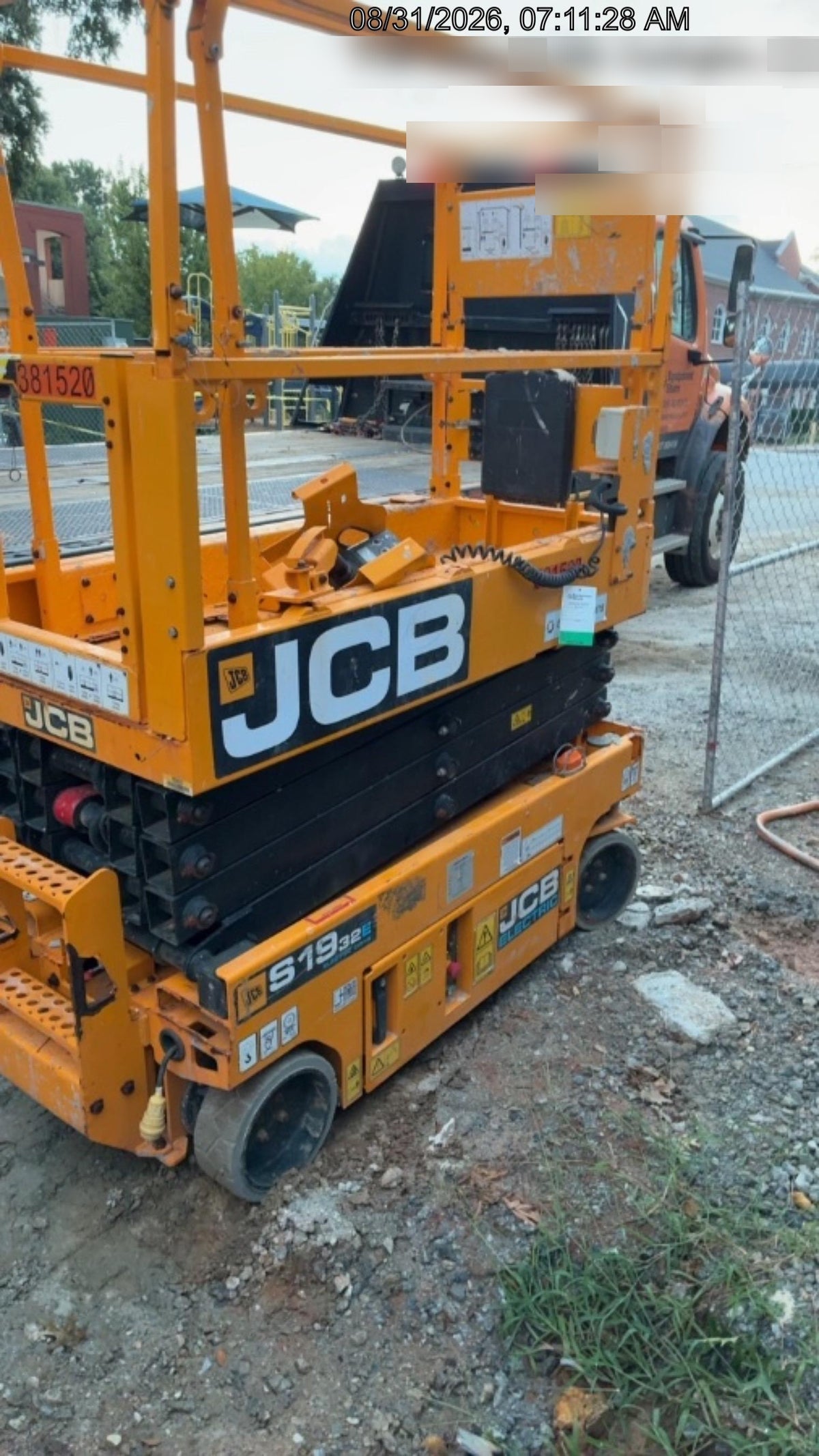 2024 JCB S1932E