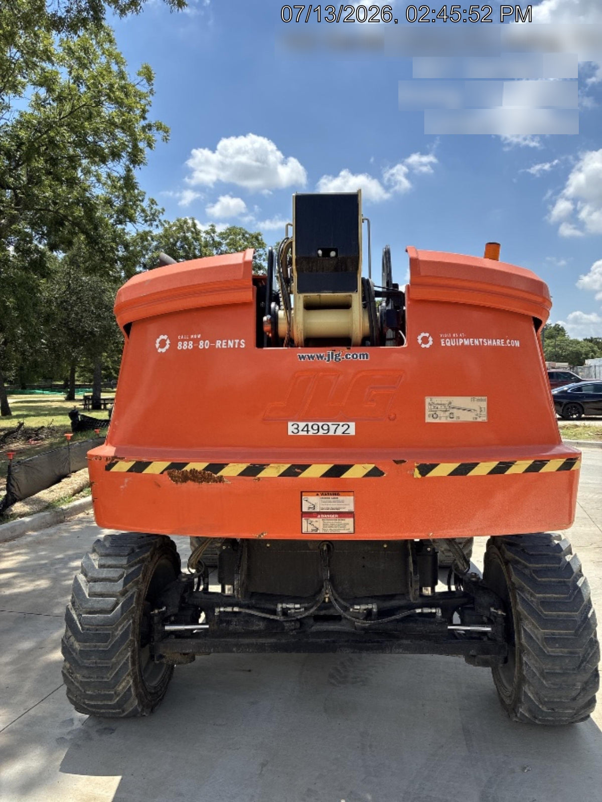 2023 JLG 600S