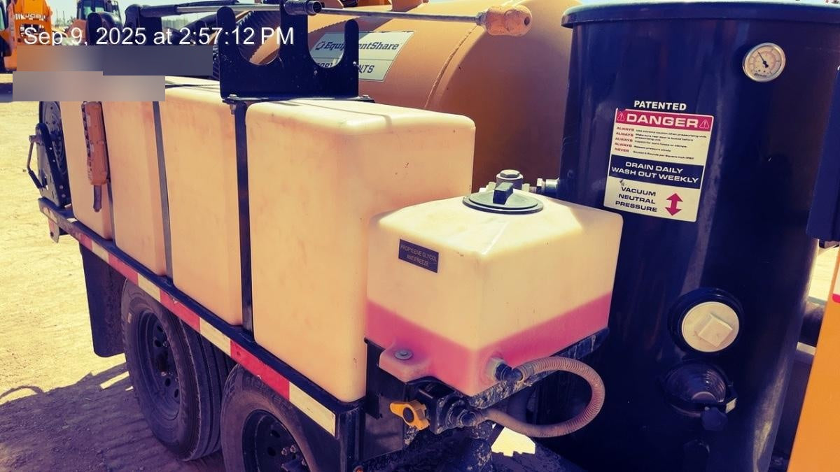 2023 VAC-TRON LP573XDT