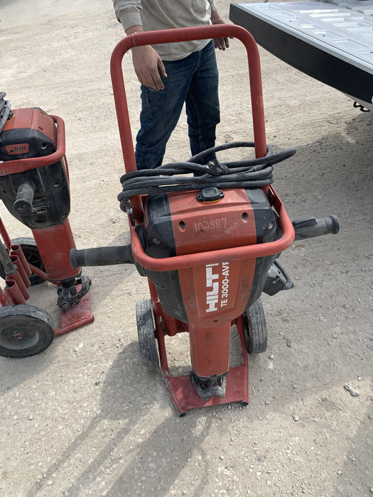 2020 HILTI TE 3000-AVR