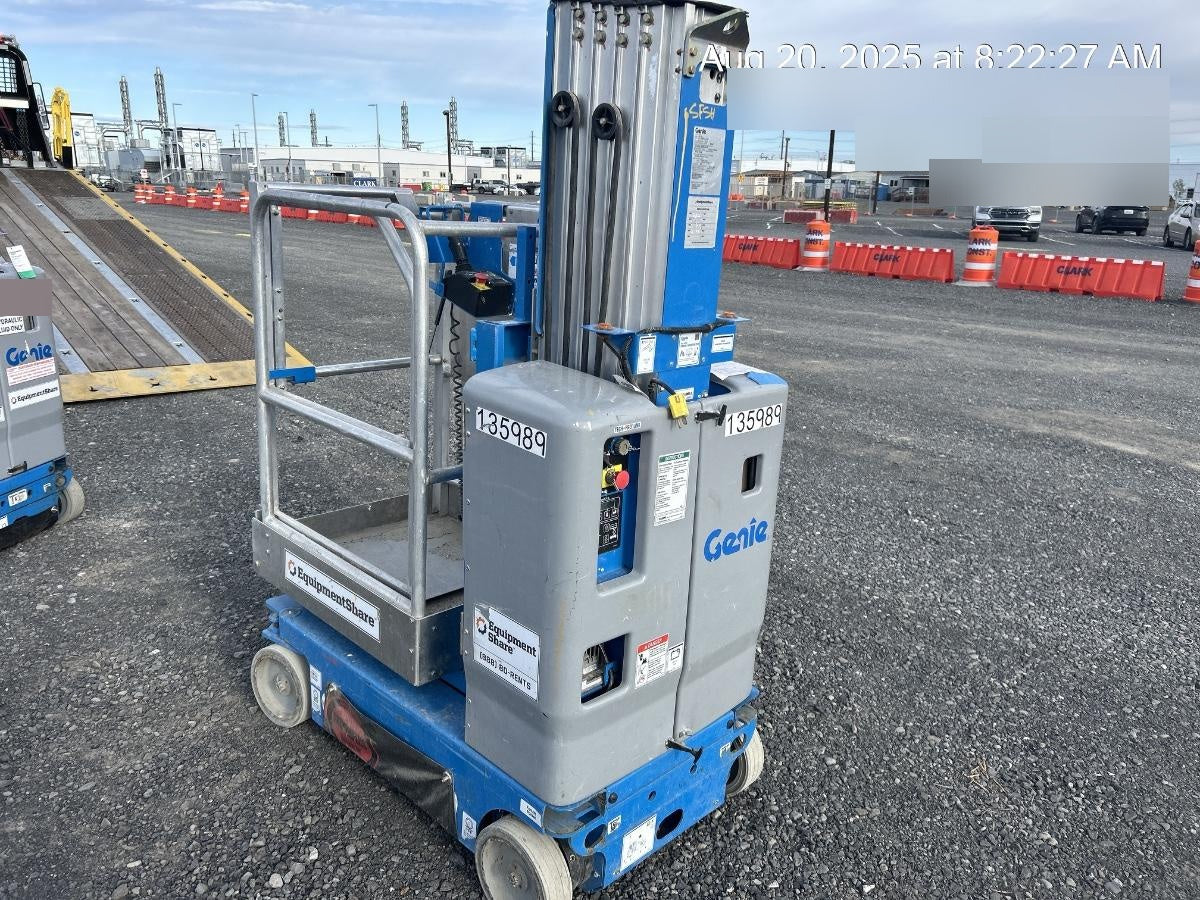 2021 GENIE GR-20