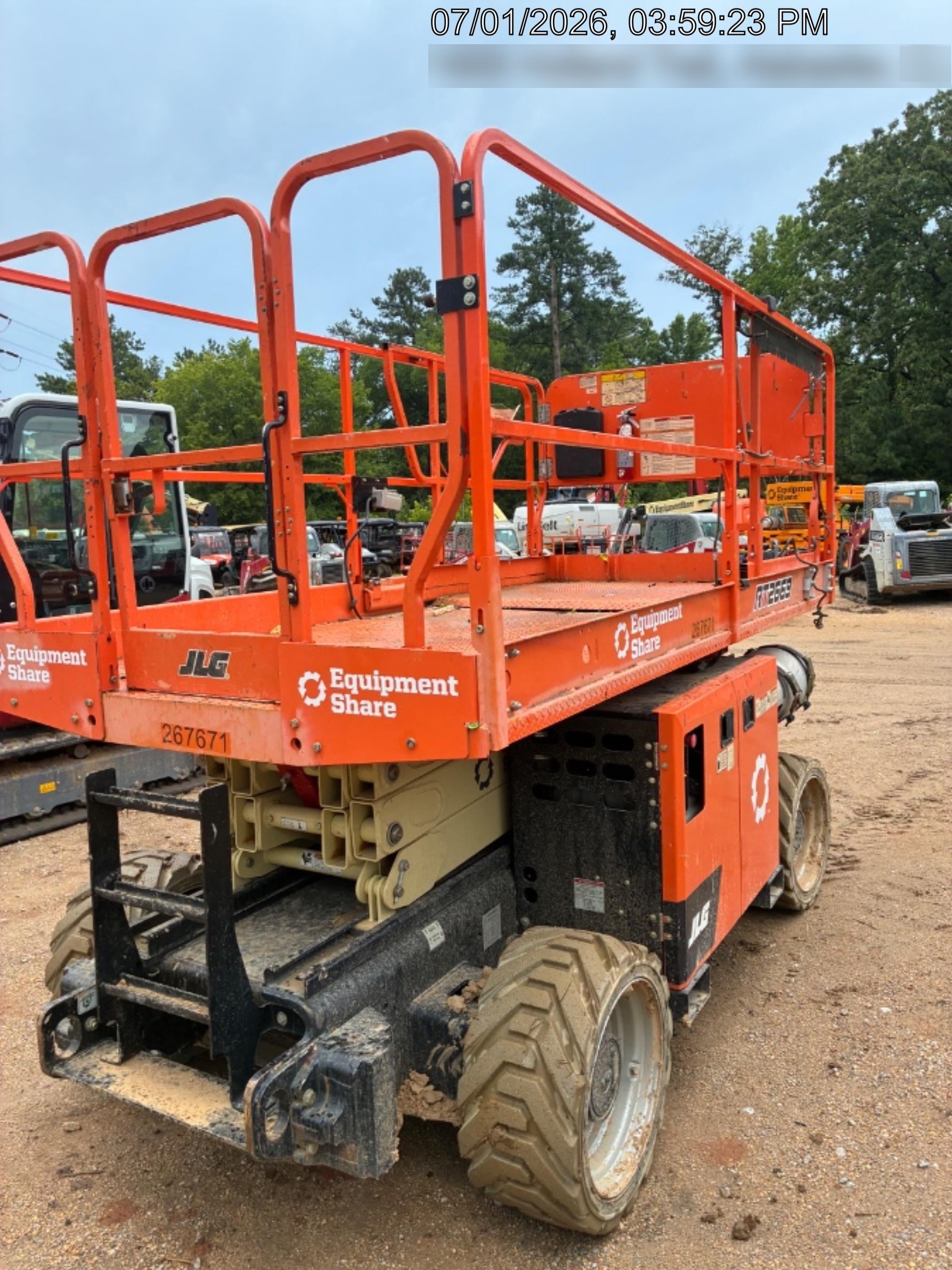2022 JLG RT2669