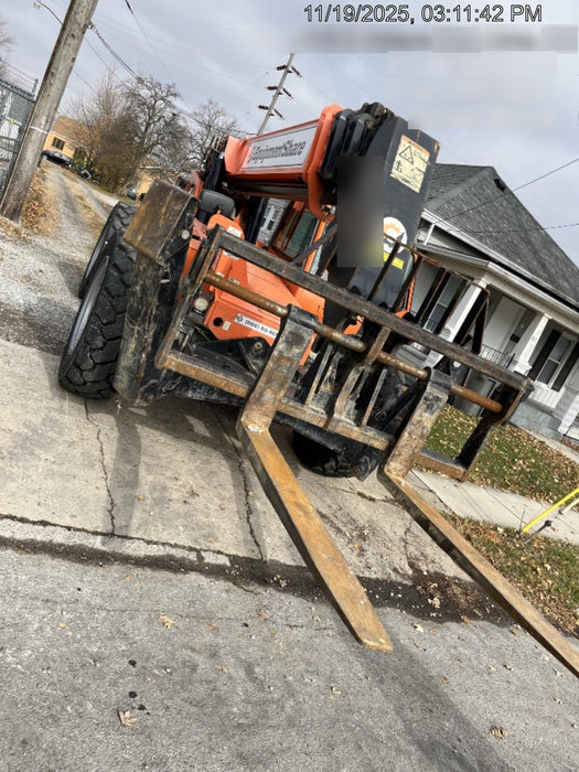 2020 Skytrak 12054 74Hp, Cab/Heat/Air, FF Tires, Work Lights, Beacon, Aux Hydraulics, Back up Alarm, Lifting Eye, ES Decals