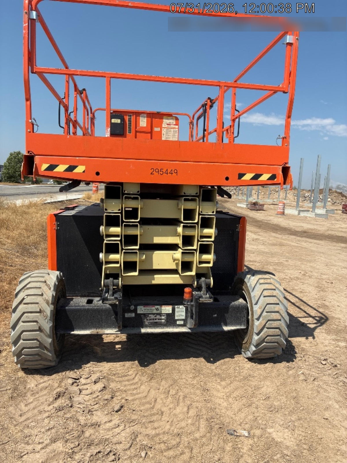 2023 JLG RT4394