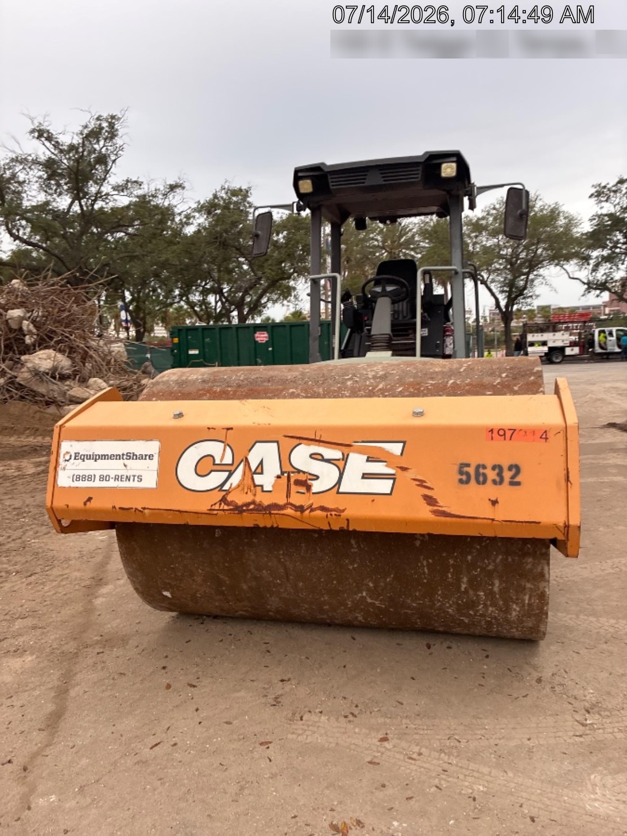 2021 CASE SV211E