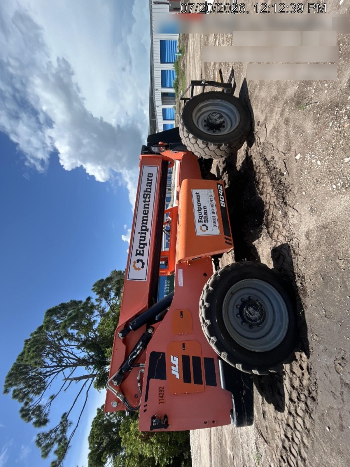 2020 Skytrak 8042 74 Hp, FF Tires, Work Lights, Beacon, Aux Hydraulics, Back up Alarm, Lifting Eye, ES Decals