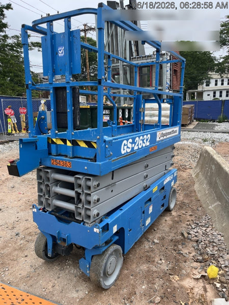 2022 GENIE GS-2632
