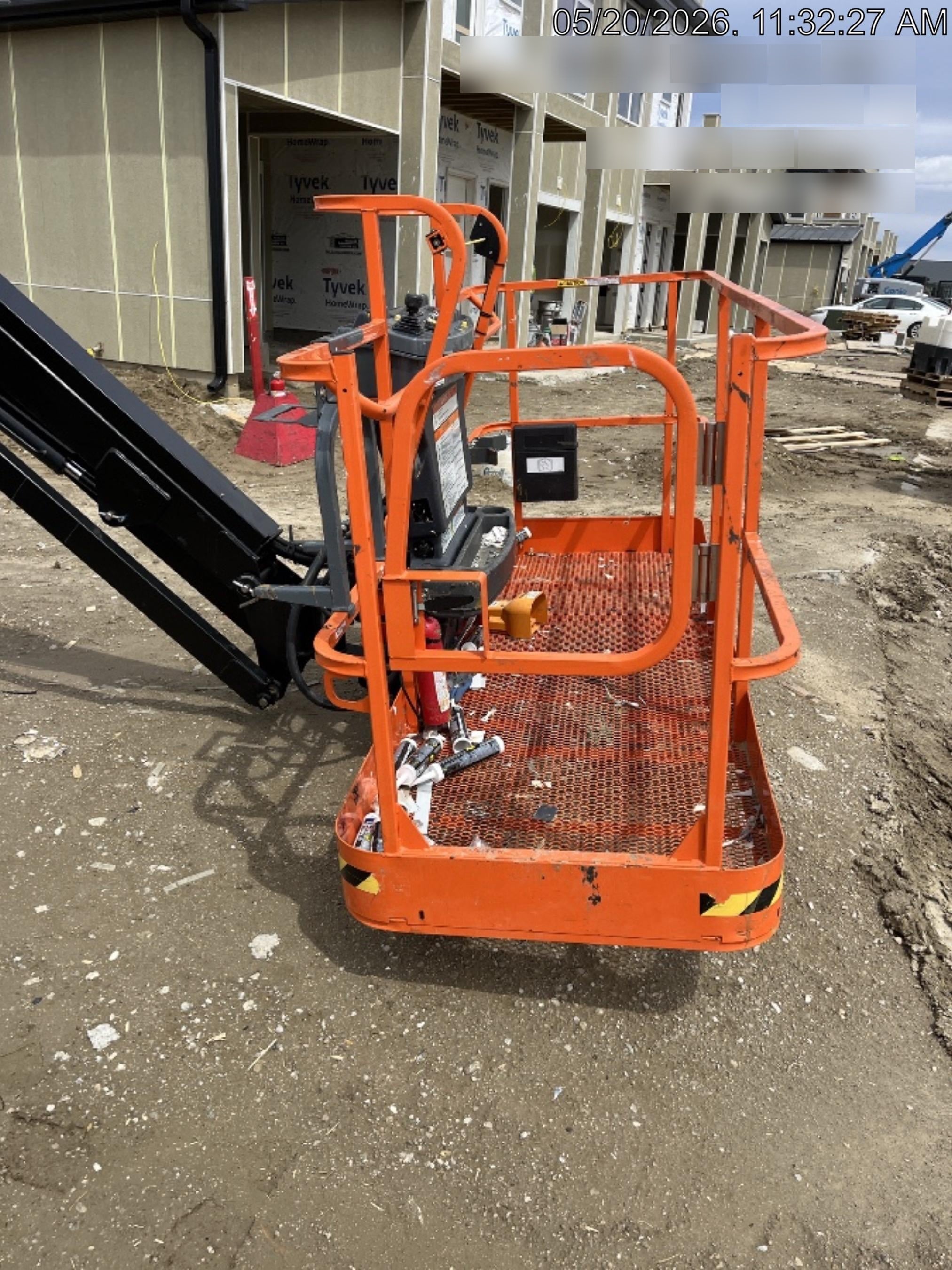2025 JLG 660SJ