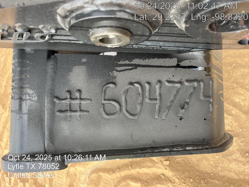 2025 TAKEUCHI 24" Bucket Takeuchi