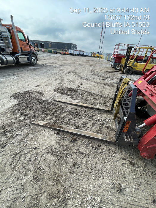 2022 PALADIN 48" Pallet Forks - Paladin
