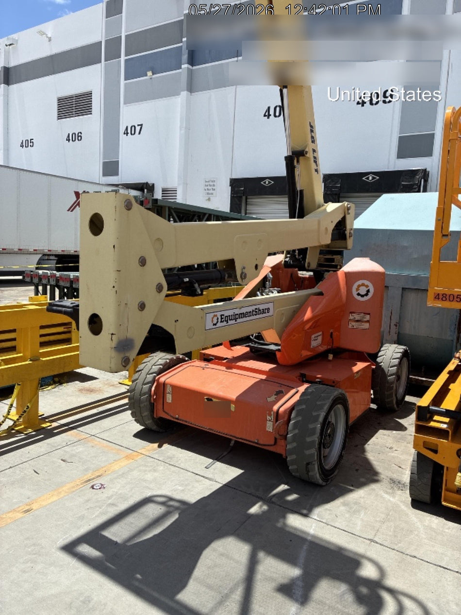 2019 JLG E450AJ