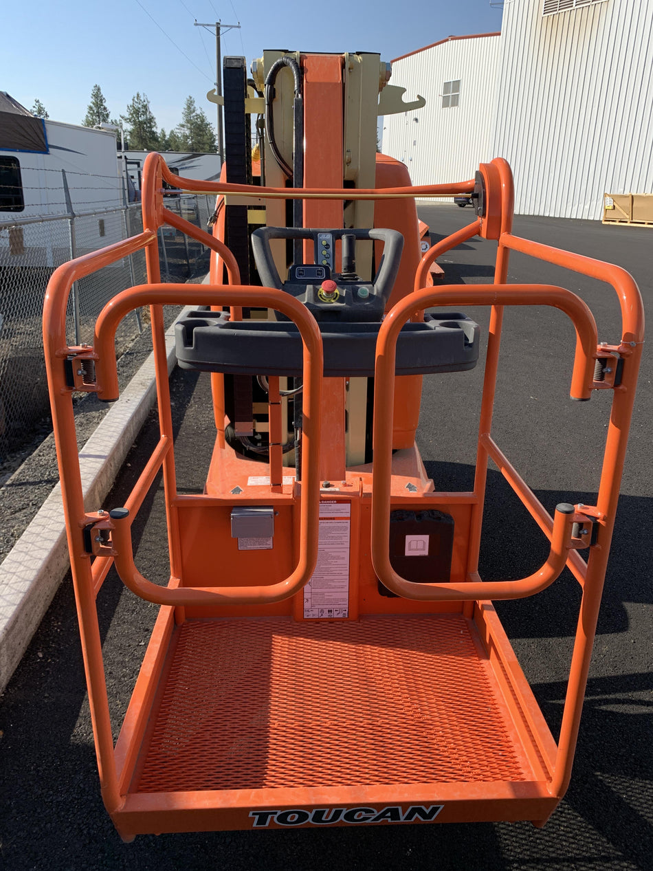 2021 JLG 26E