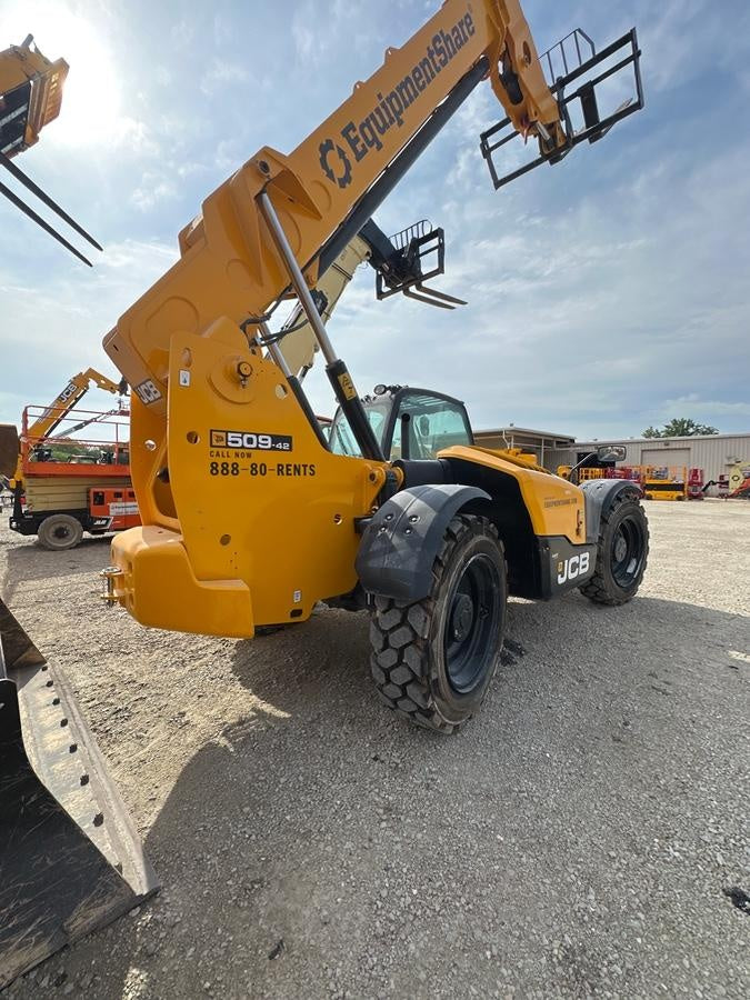 2025 JCB 509-42