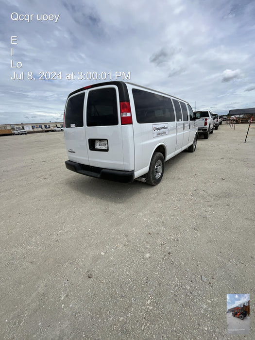 2023 CHEVROLET Express Van - Rental