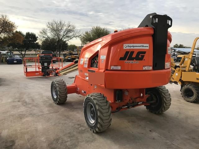 2019 JLG 460SJ