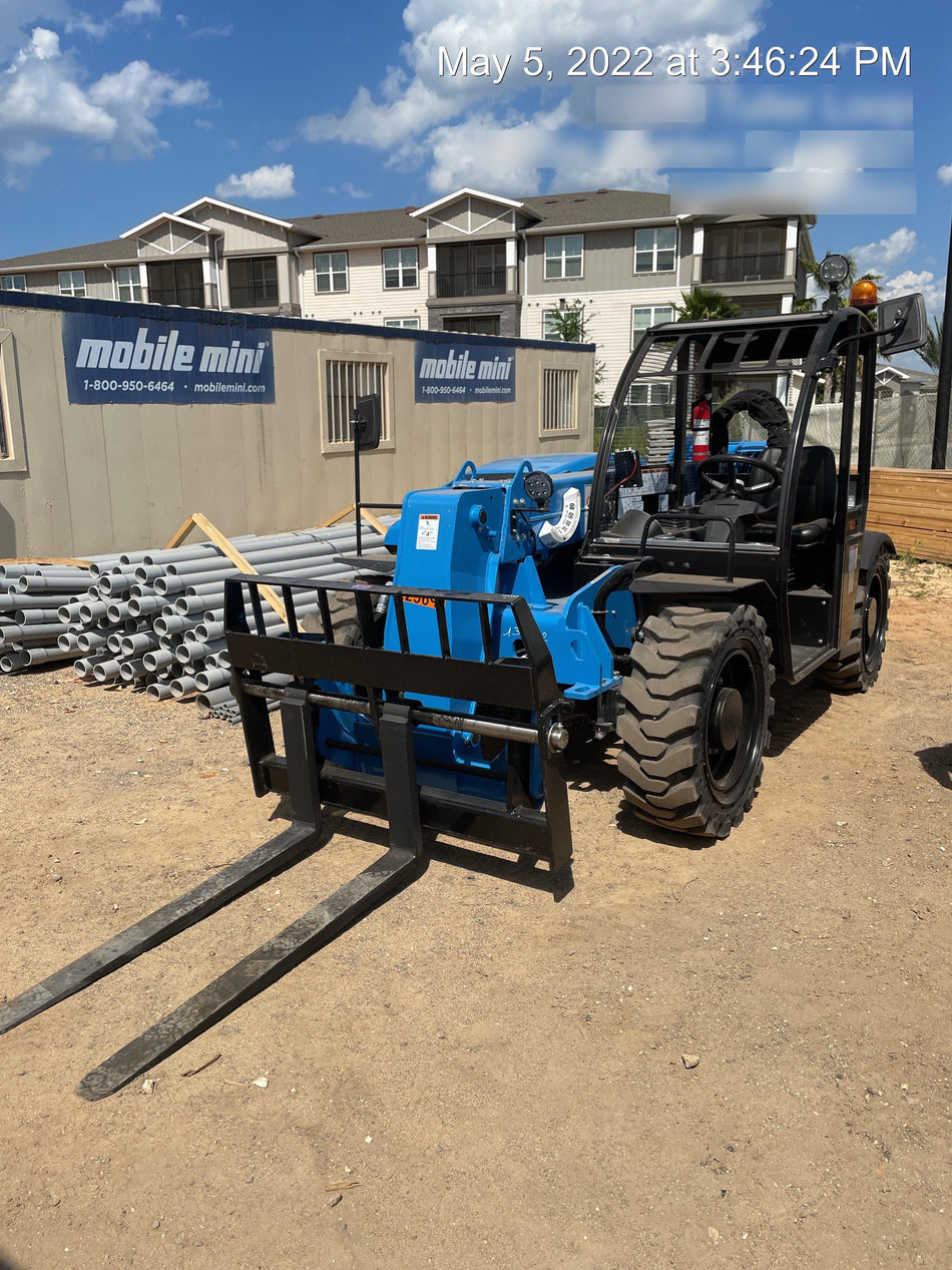 2022 GENIE GTH-5519