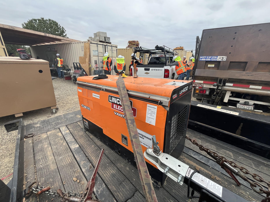 2022 Lincoln Electric LE400 Kubota V1505, Trlr, Cable Rack, Light Kit, ES Decals, T3