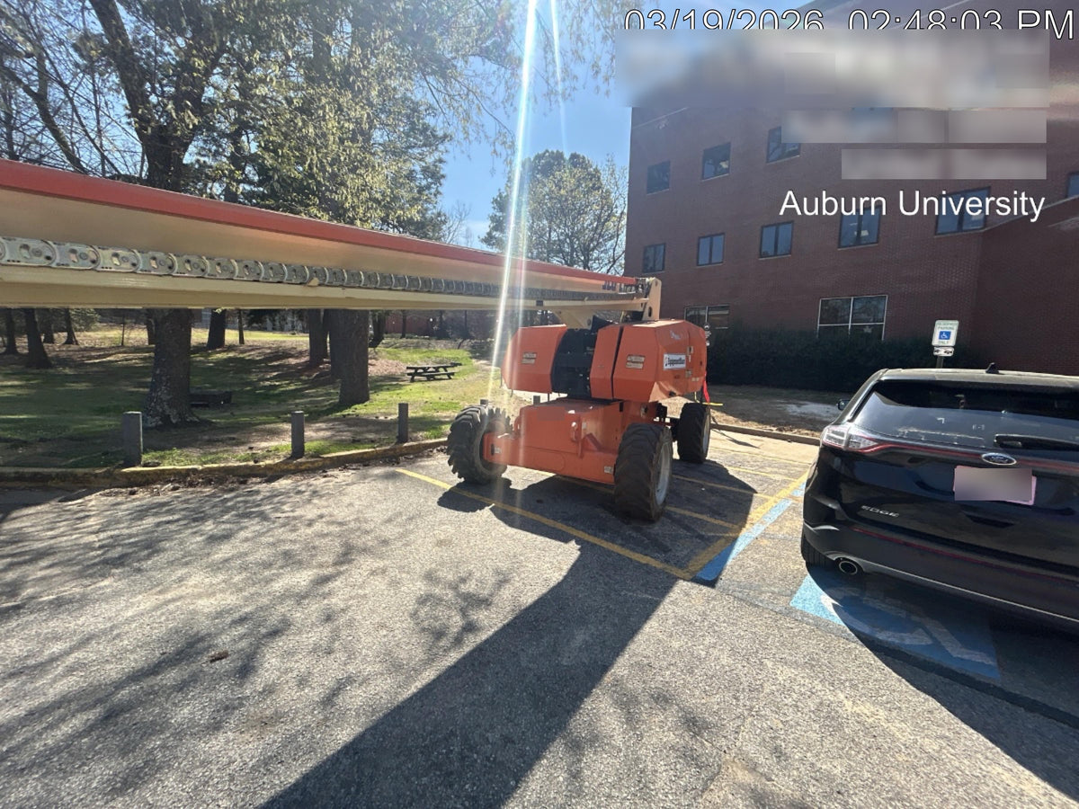 2019 JLG 860SJ