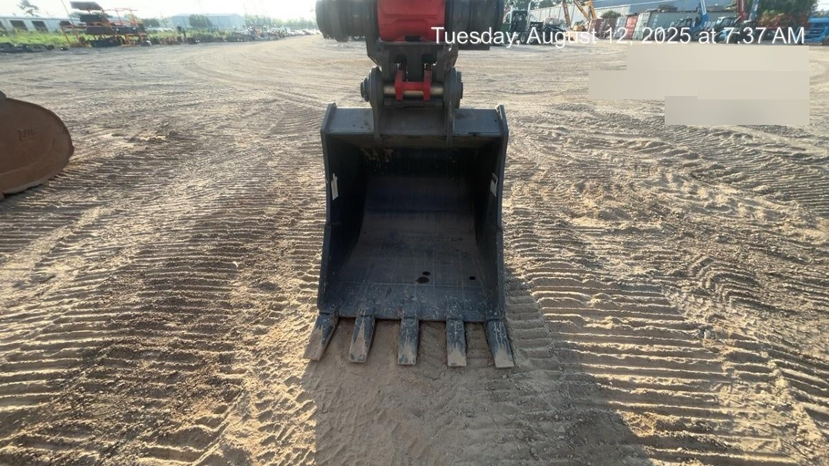 2025 LINK-BELT 42" Bucket - Link-Belt