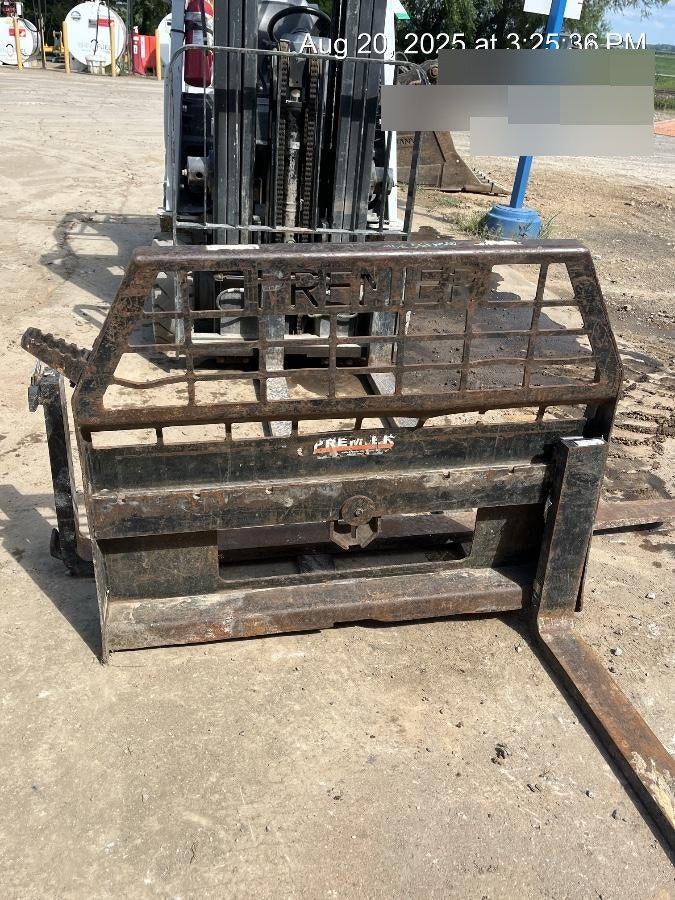 2021 PALADIN 48" Pallet Forks - Paladin