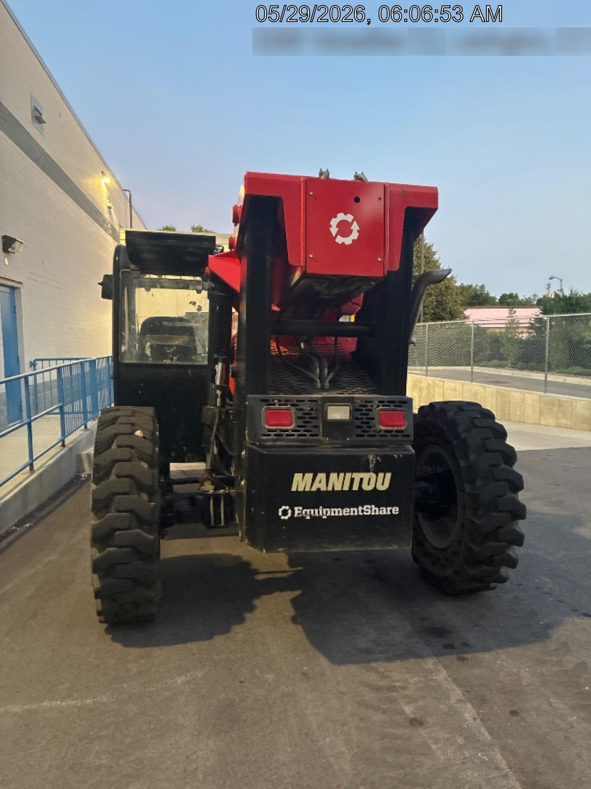 2022 MANITOU MTA10055