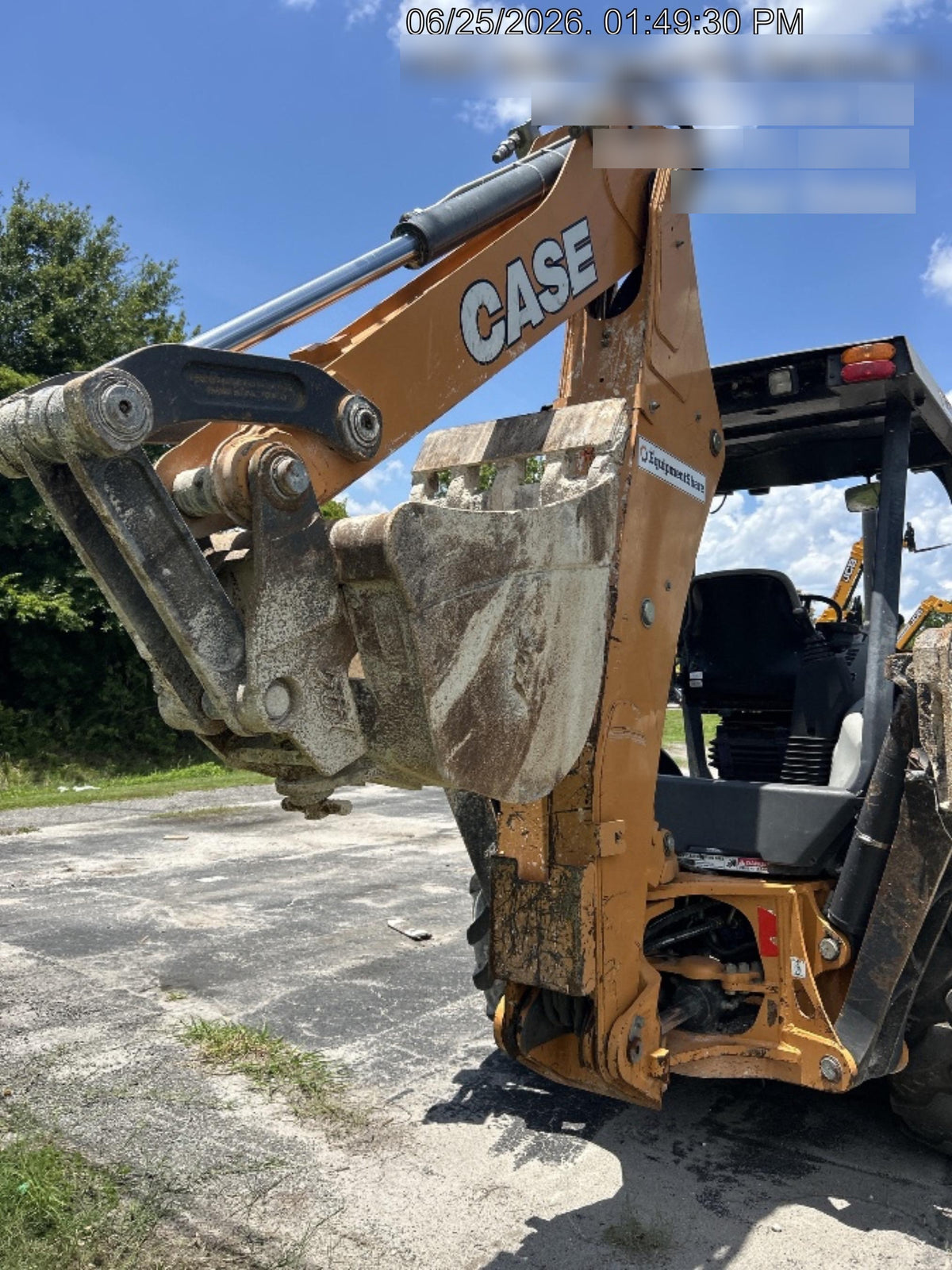 2019 Case 580N EP Canopy, 4WD, 1-Way Aux Hydraulics, Pilot Controls, Ride Control and Loader Aux Hydraulics, 900 LB. Front CWT, 82" HD LONG LIP (1 CU. YD.) W/BOCE AND LIFT EYES, FLIP OVER/STABILIZER PADS COMB