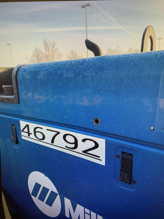 2019 Miller Electric BOBCAT 250 Standard w/Running Gear, Bracket, Hose