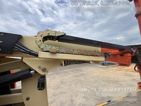 2022 JLG E300AJP