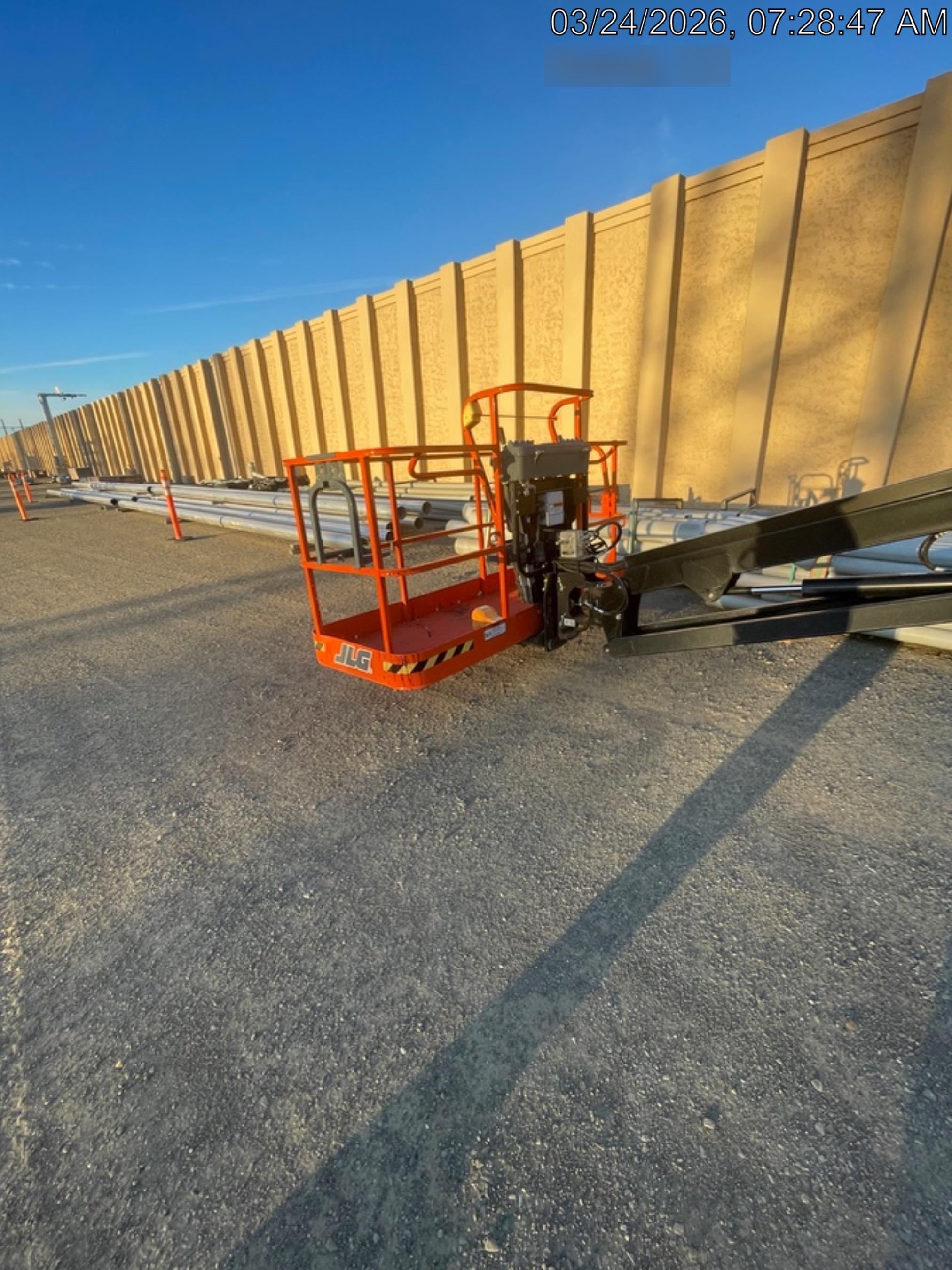2025 JLG 660SJ