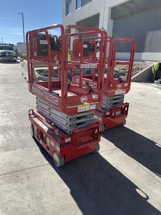 2020 MEC 1330SE Solid NM Tires, Steel Swing out Doors, LCS, Beacon, 900W Invertor