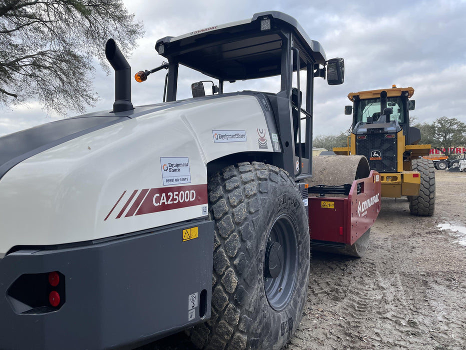 2023 DYNAPAC CA2500D