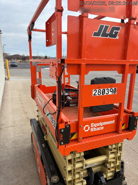 2022 JLG ES1932